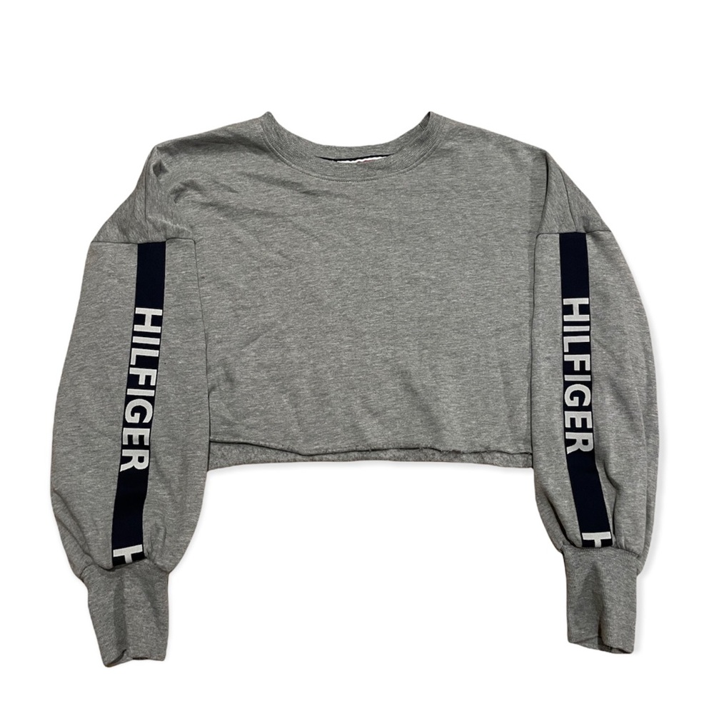 Gray Tommy Hilfiger cropped sweater